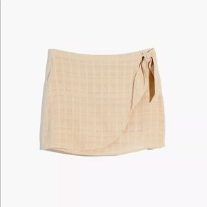 Madewell Neutral Cover-Up Wrap Mini Skirt, Size S. Washed once and hung dry.